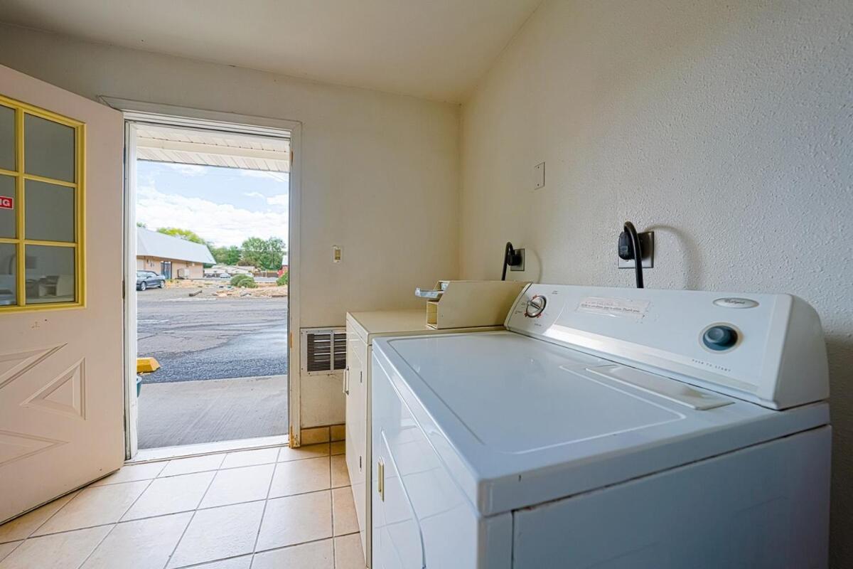 Budget 8 Motel John Day Zewnętrze zdjęcie